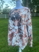 Load image into Gallery viewer, Cow print sweatshirt