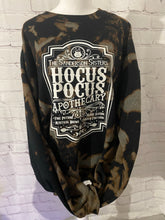 Load image into Gallery viewer, Halloween sweatshirt