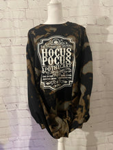 Load image into Gallery viewer, Halloween sweatshirt